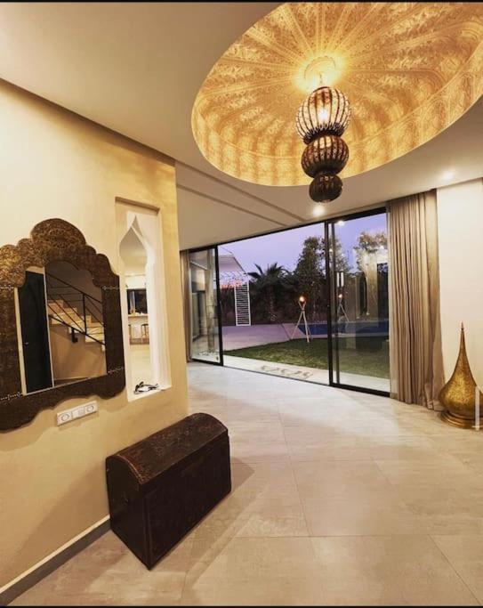 Mattia Piscine Chauffee Sans Vis A Vis Villa Marrakesch