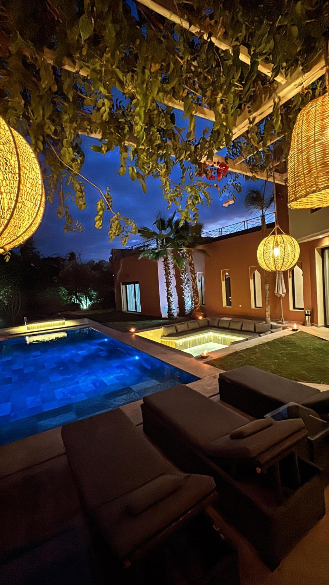 Mattia Piscine Chauffee Sans Vis A Vis Villa Marrakesch